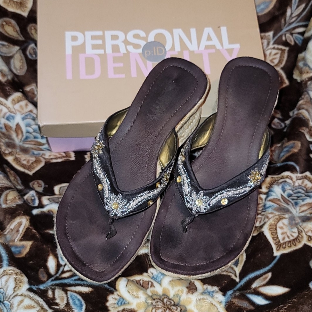 Personal Identity Brown Embroidered Sandals